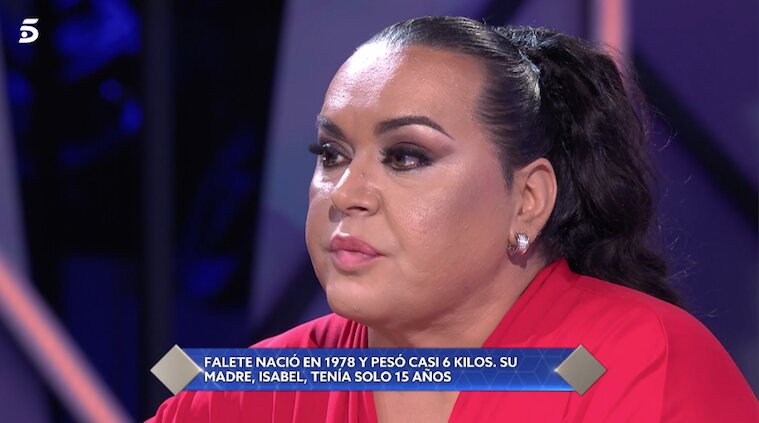 Falete habla de su vida en 'Déjate querer'/ Foto: telecinco.es