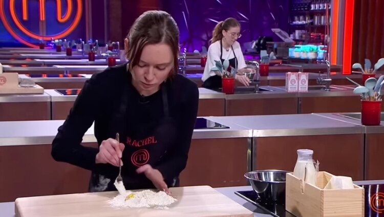 Raquel haciendo la prueba de eliminación/ Foto: RTVE