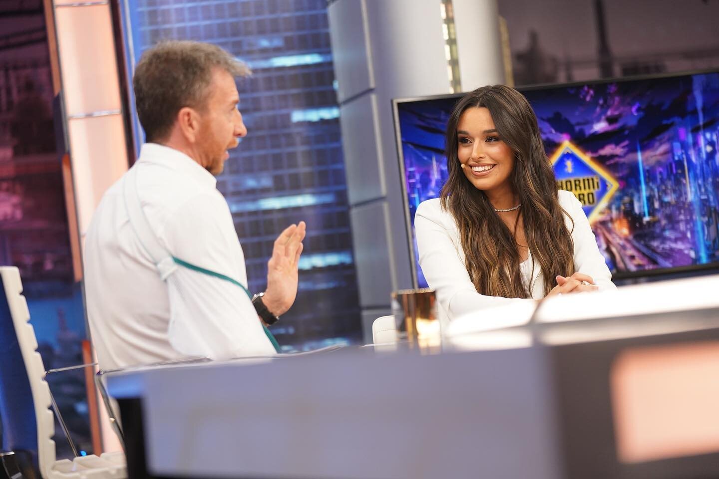 Marta Díaz con Pablo Motos en 'El Hormiguero'