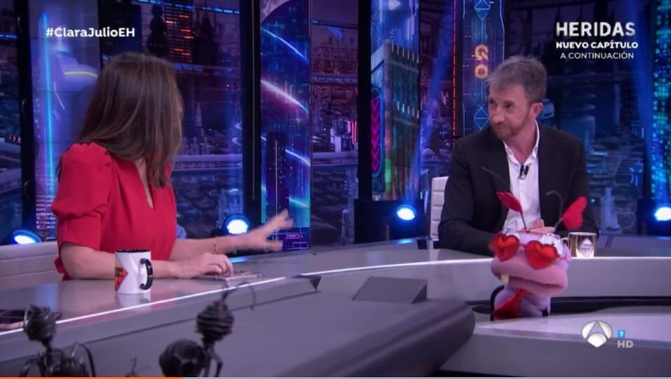 Cristina Pardo, Tamara Falcó, Pablo Motos, Nuria Roca y Juan del Val en 'El Hormiguero' / Foto: Antena 3