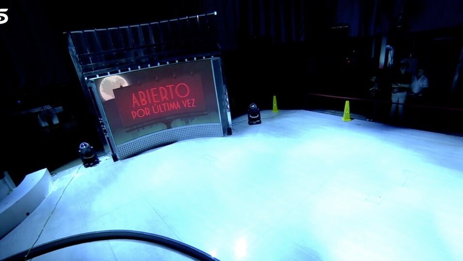 El plató del Deluxe se apaga por última vez | Foto: telecinco.es