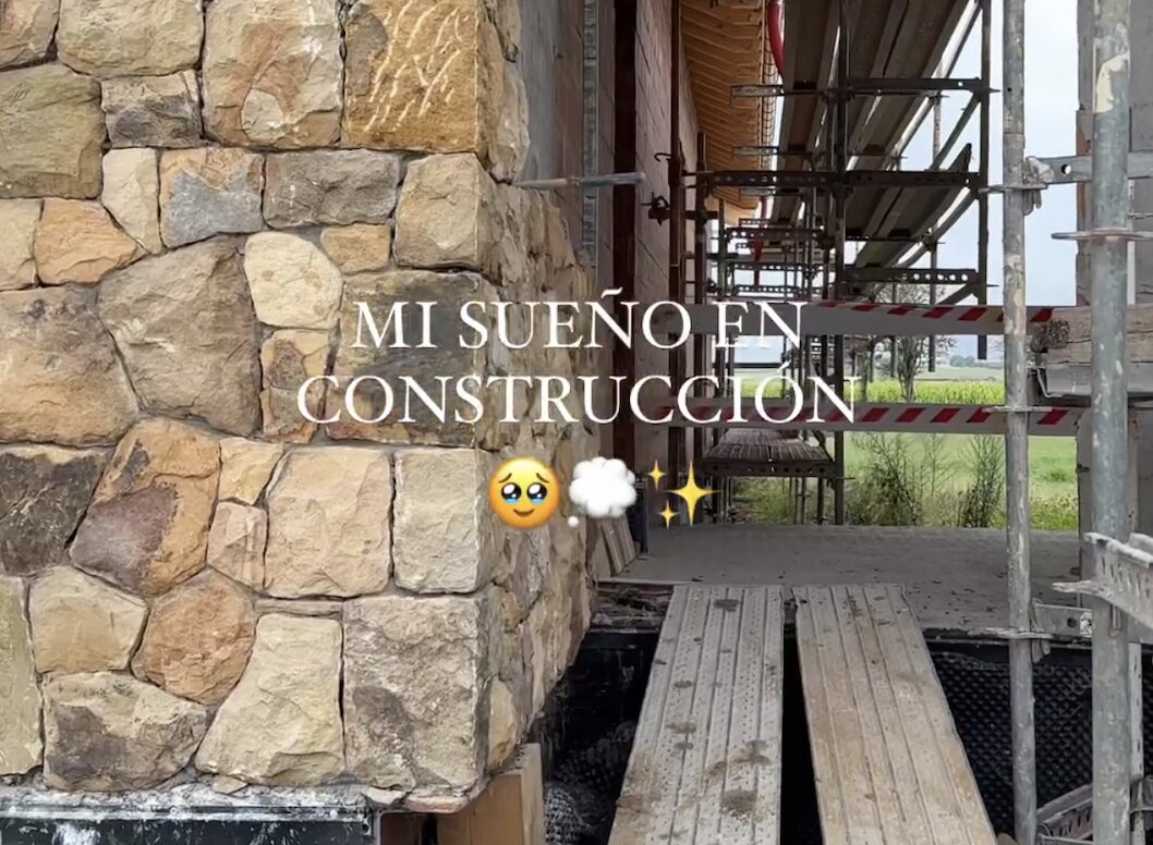 María Pombo enseña las obras de su casa en Cantabria/ Foto: Instagram