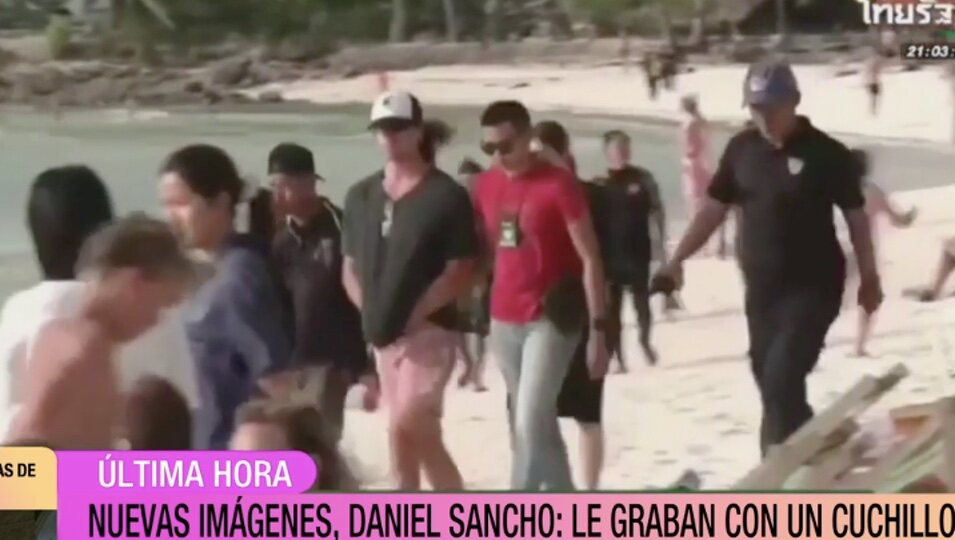 Daniel Sancho con la policía | Foto: telecinco.es