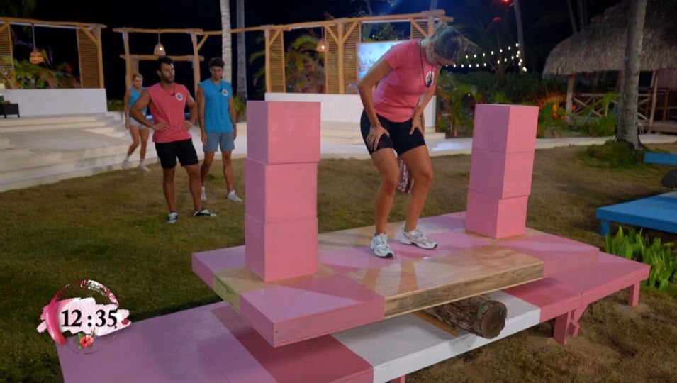 Cristina Porta en la prueba de equilibrio de la final | Foto: Telecinco.es