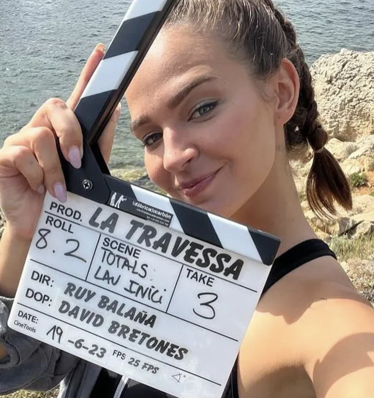 Laura Escanes en la grabación de 'La travessa'/ Foto: Instagram