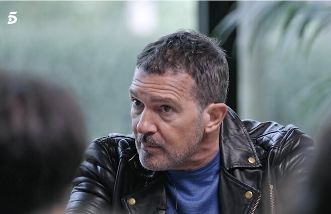 Antonio Banderas habla de su vida en '100% Únicos'/ Foto: telecinco.es