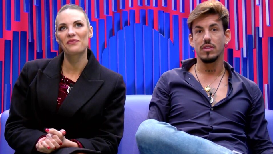 Jessica Bueno y Luitingo en el confesionario | Telecinco