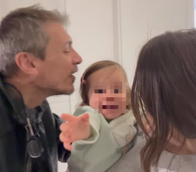 Violeta Mangriñán enseña el momento en el que ha conocido a su suegro/ Foto: Instagram