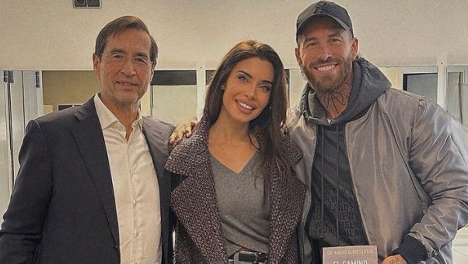 Sergio Ramos y Pilar Rubio con Mario Alonso Puig