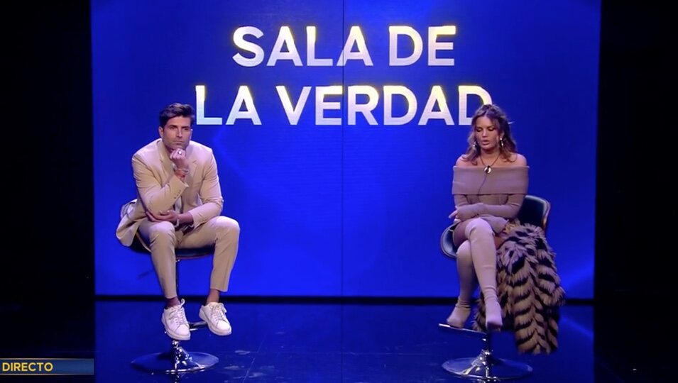 Efrén y Marta en su cara a cara | Foto: telecinco.es