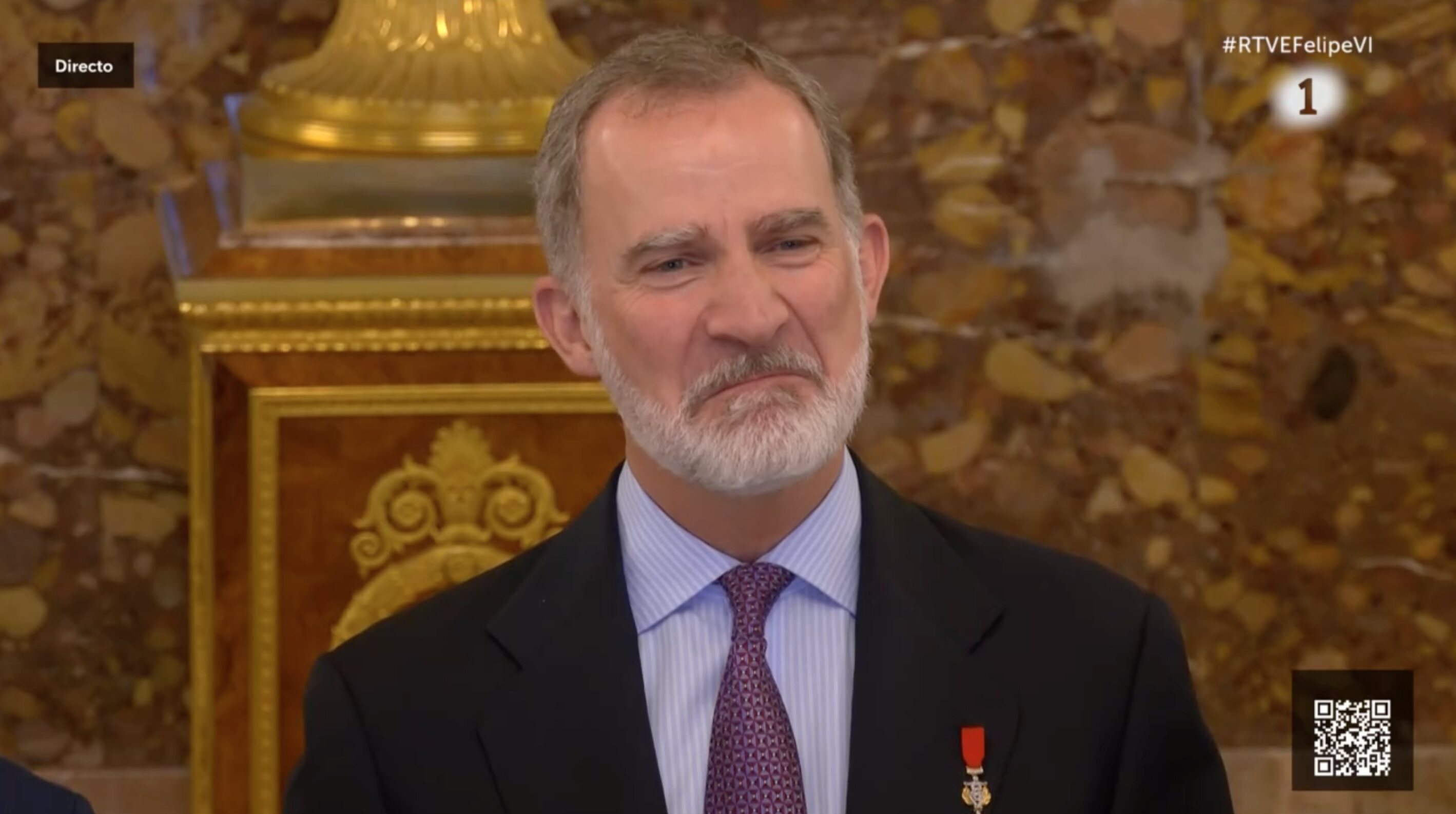 El Rey Felipe VI, muy emocionado al escuchar a sus hijas