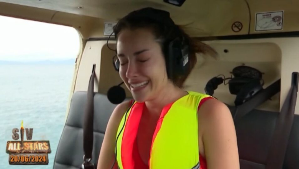 Adara Molinero no salta del helicóptero | Telecinco