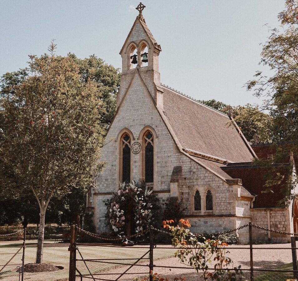 Foto compartida por Edoardo Mapelli Mozzi de la Capilla de Todos los Santos de Windsor