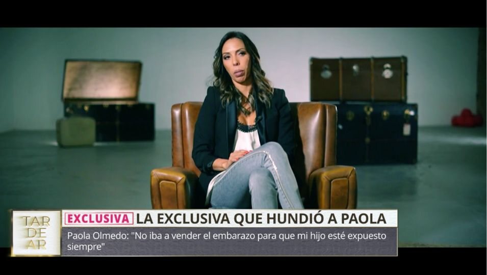 Paola Olmedo señala a José María Almoguera por ser conocedor de la exclusiva y no haberlo parado | Foto: Telecinco