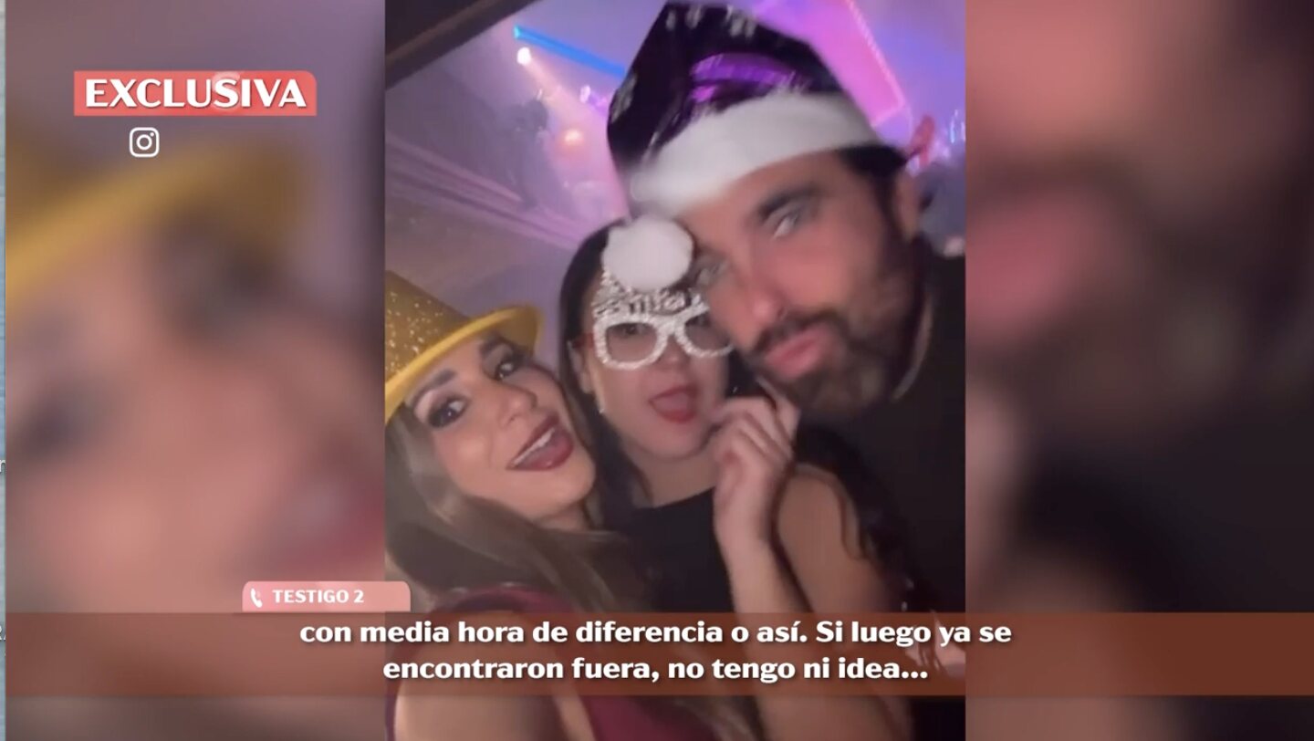 Javier Ungría y Cristina Porta se besaron a la vista de todo el mundo | Foto: Telecinco.es