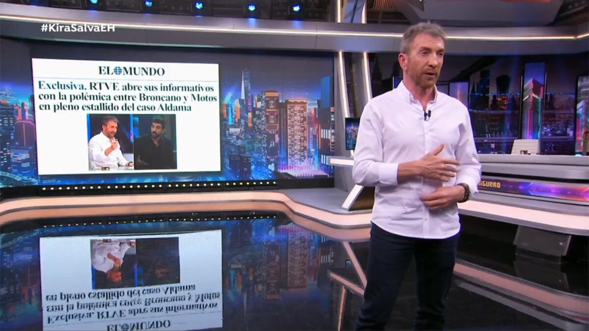 Pablo Motos ante el titular falso de El Mundo | Foto: Antena3.com