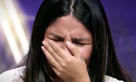 Isa Pantoja llorando en '¡De viernes!/ Foto: telecinco.es