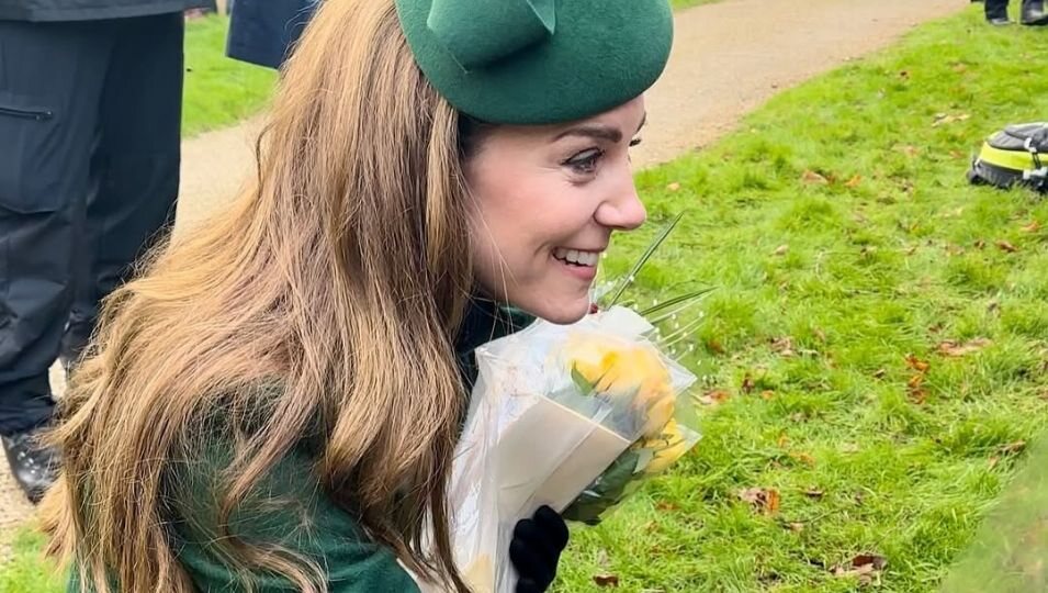 Kate Middleton recibe un regalo para su hija Charlotte/Foto: Instagram