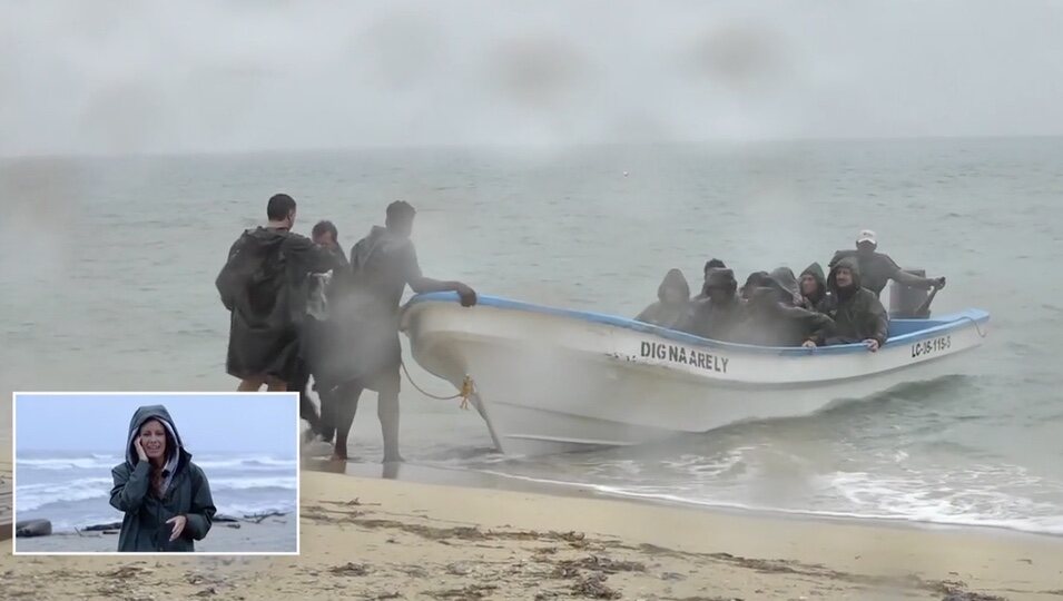 Los concursantes son evacuados de sus playas l Foto: Telecinco.es