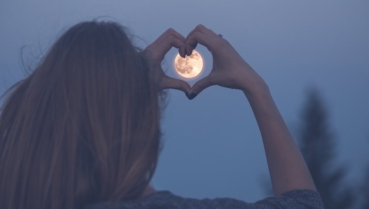 La energía de la luna estará en contacto con tu cuerpo