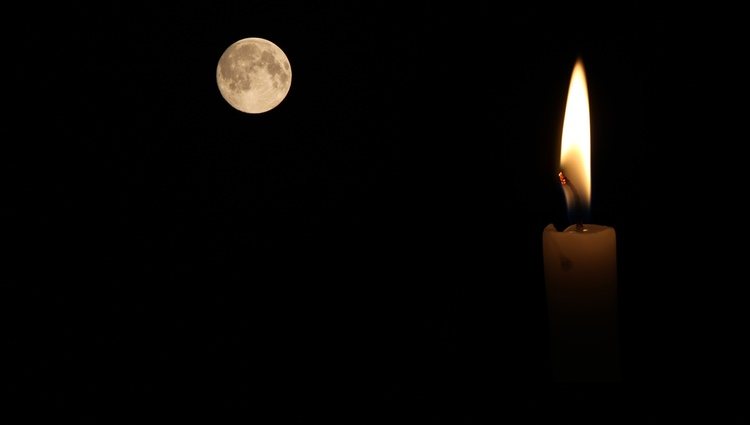 La luna influye en los rituales con velas blancas