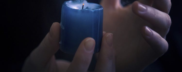 Los rituales con velas azules ayudan en infinidad de cosas en la vida cotidiana