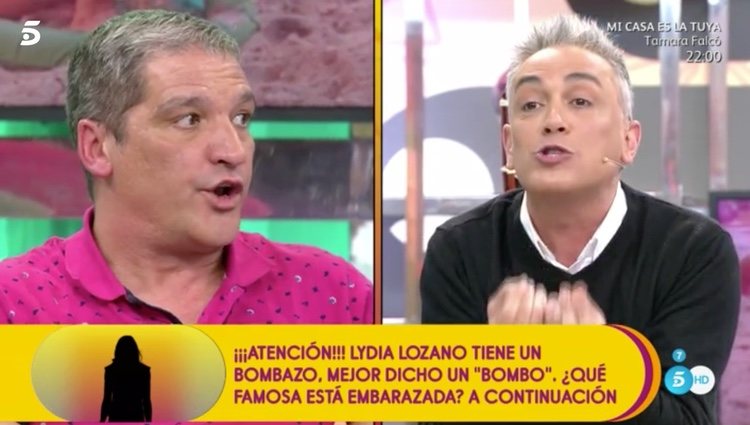 Aunque Gustavo defiende que su novia es tímida, Kiko opina que es porque han destapado su estrategia | Foto: Telecinco