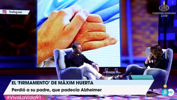 En pantalla, la foto que subió al morir su padre / Fuente: Telecinco.es