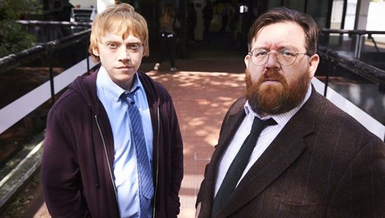 Rupert Grint en su personaje de 'Sick Note' / Foto: Twitter