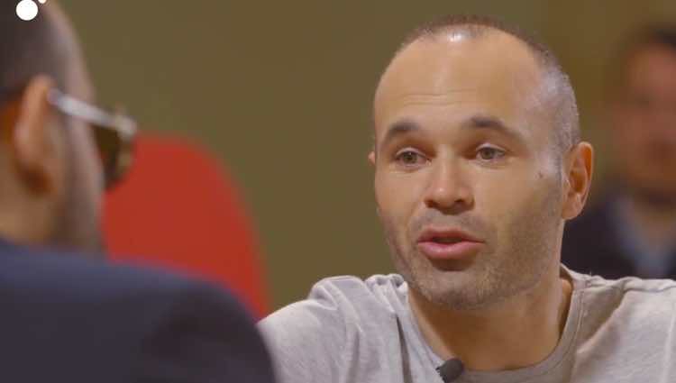 Iniesta no tuvo inconveniente en reconocer su problema / Foto: Cuatro.com