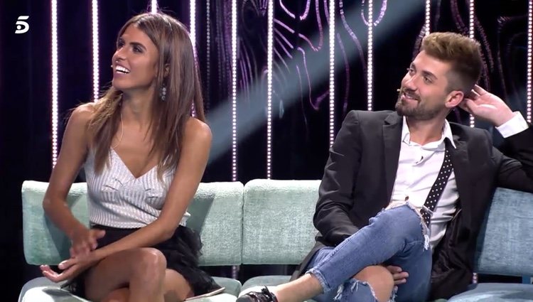 Sofía Suescun y Alejandro Albalá en el plató de 'SV18' / Foto: Telecinco.es