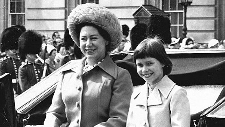  La Princesa Margarita de Inglaterra con su hija, Lady Sarah Armstrong-Jones