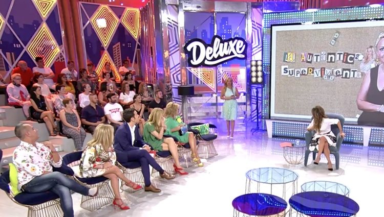 Belén Esteban entrando en plató tras su llamada / Fuente: telecinco.es