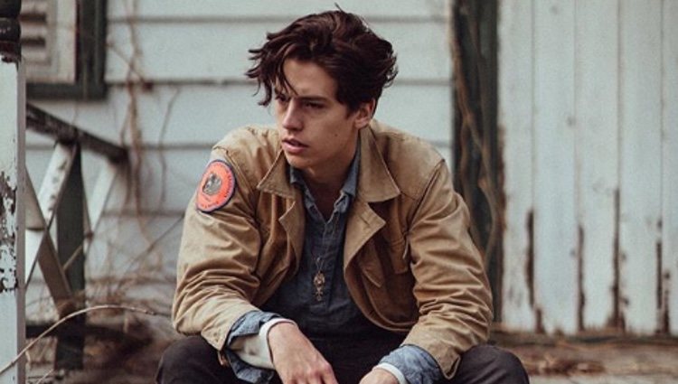 Cole Sprouse, amante de la fotografía | Fuente: Instagram Cole Sprouse