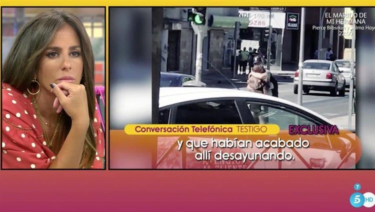 Chabelita y Omar besándose en plena calle / Foto: telecinco.es