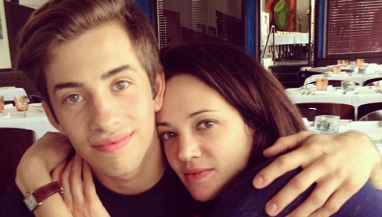 Asia Argento y Jimmy Bennet durante un encuentro en 2013/Foto:Instagram