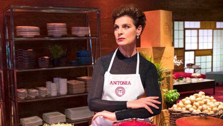 Antonia Dell'Atte en la presentación de 'Masterchef Celebrity 3'/ Foto: RTVE