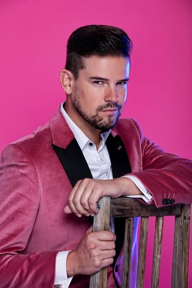 El cantante Raúl