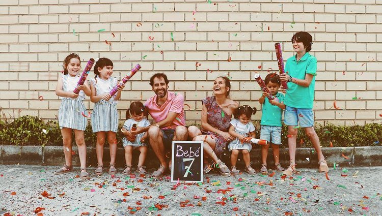 De Izq. a Dcha.: Irati, Laia, Anne, Aritz, Verdeliss, Anne, Julen y Aimar / Foto: Instagram