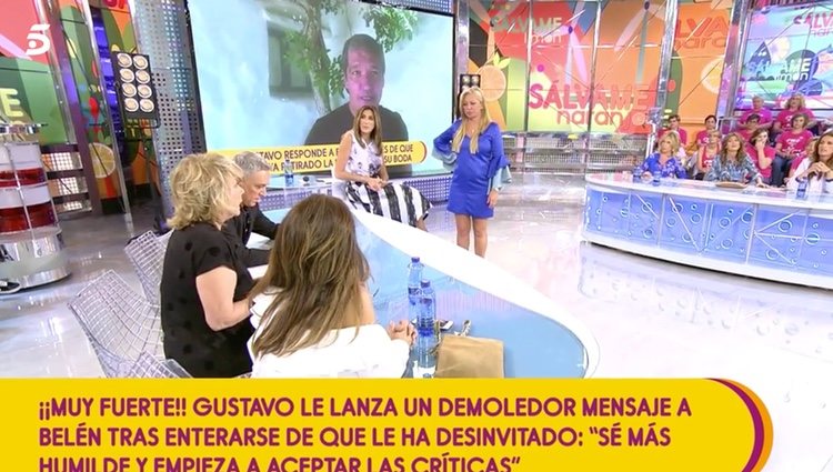 Belén Esteban hablando con sus compañeros / Foto: telecinco.es