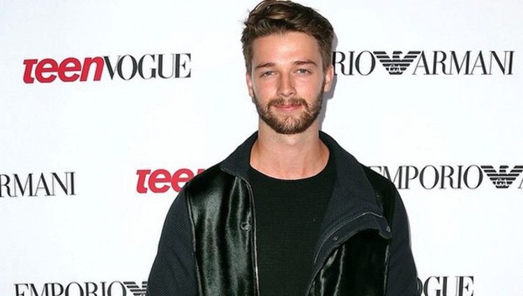 Patrick Schwarzenegger, modelo de Emporio Armani, en la gala de Vogue / Instagram 