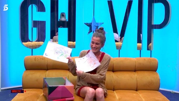 Verdeliss recibe los dibujos de sus seis hijos | telecinco.es