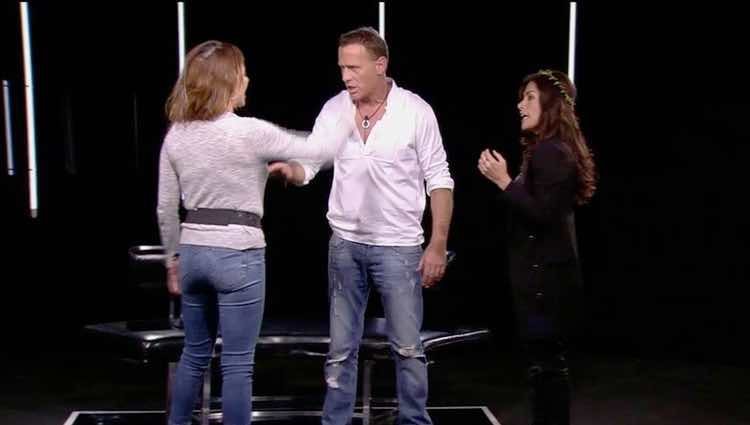 Carlos Lozano discutiendo con sus exparejas en 'GHVIP6' / Telecinco.es