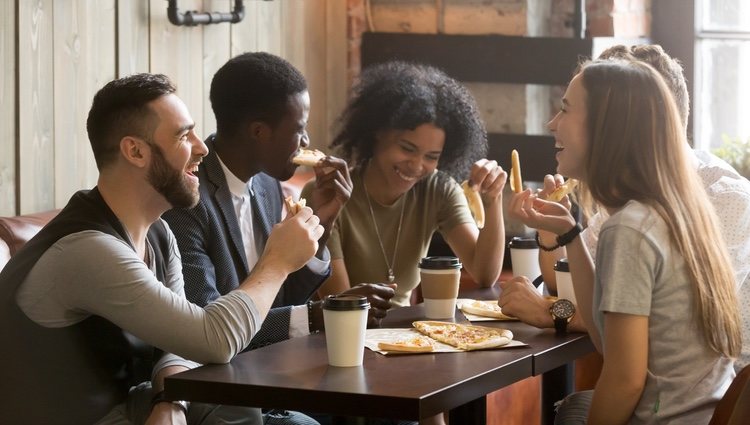 Este tiempo cuida a tus familiares y amigos