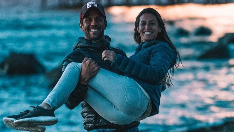 Ana Boyer y Fernando Verdasco agradeciendo las felicitaciones por su futuro bebé / Instagram