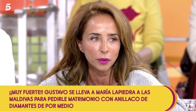 La periodista confesó si acudiría a la boda del colaborador - Telecinco.es