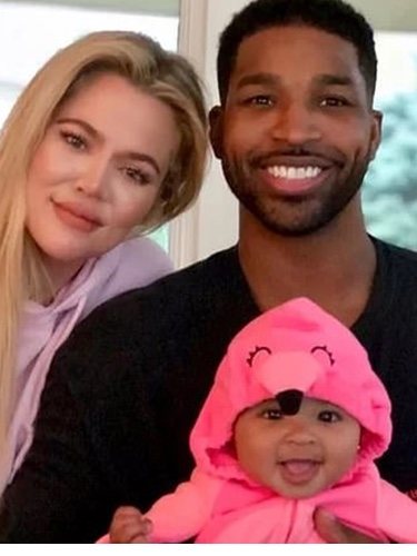 Kholé Kardashian, Tristan Thompson y True en Halloween - Instagram de Khloé Kardashian