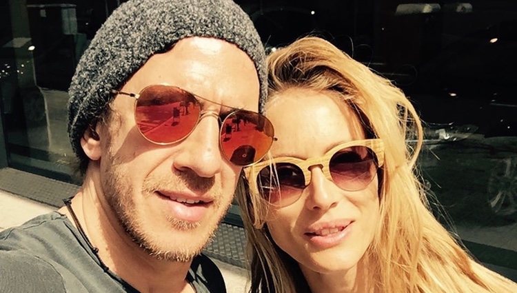 Carles Puyol y Vanesa Lorenzo en una foto selfie/ Foto: Instagram