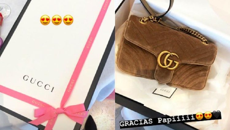 Alejandra Rubio enseñando su regalo | Foto: Instagram