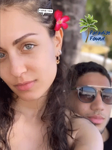 Hiba Abouk y Achraf Hakimi en Zanzíbar/ Foto: Instagram